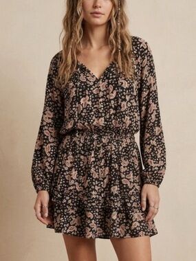 Z Supply Floral Paisley Print Peasant Dress Size M Long Sleeve Tiered Ruffle Hem
